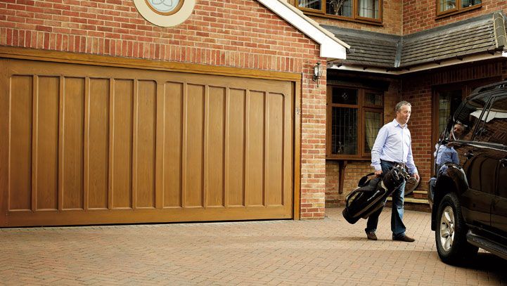 Why You Should Replace Your Old Garage Doors